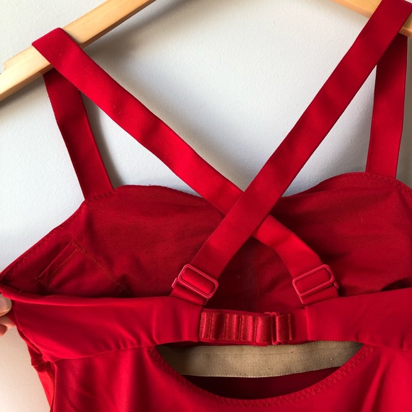 Lululemon Tank Top - Red - Size 8 - Picture 3 of 4